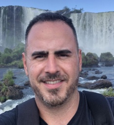 Daniel Vieira Costa