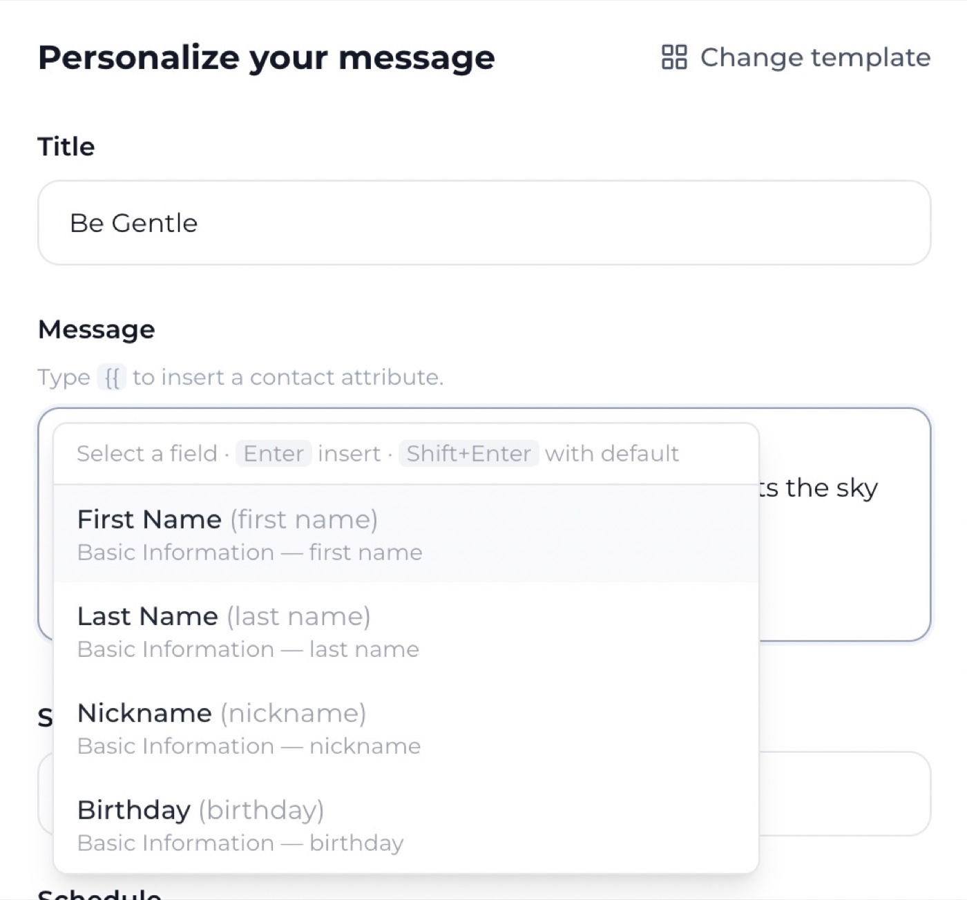 Inserting a contact attribute into the eCard message with the merge-field picker